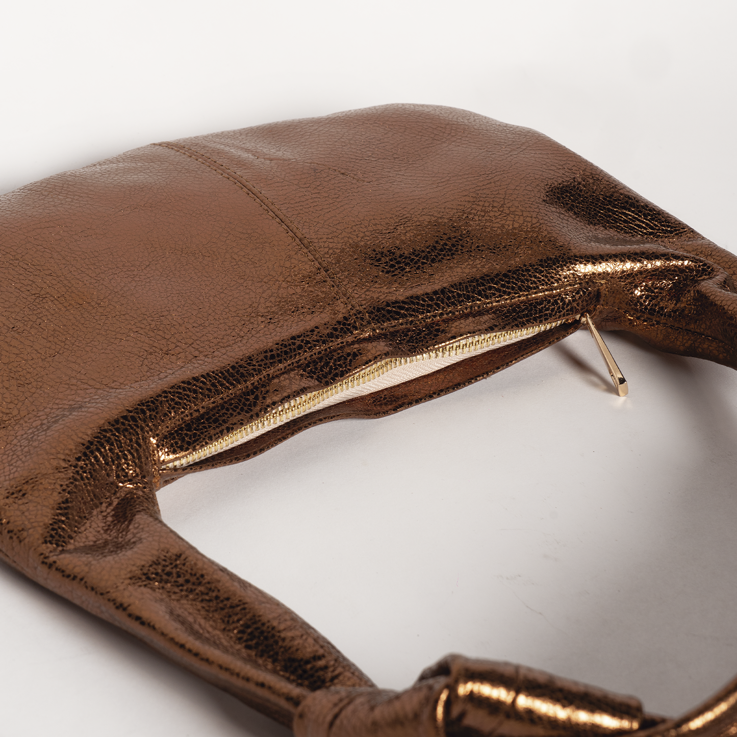 Bow Bag Bronz Leather