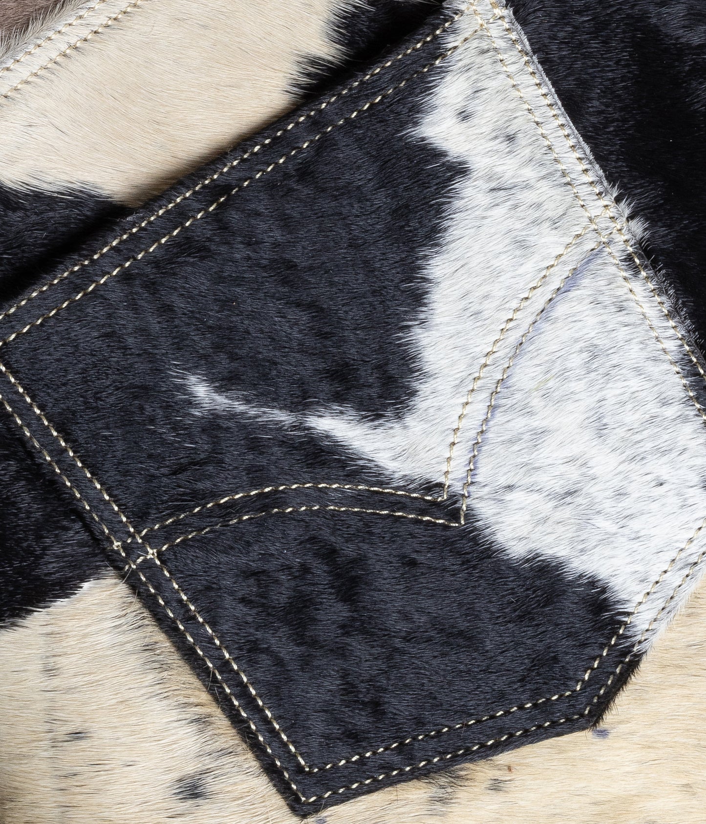 Baggy Mens Shorts - Pelaje Blanco y Negro